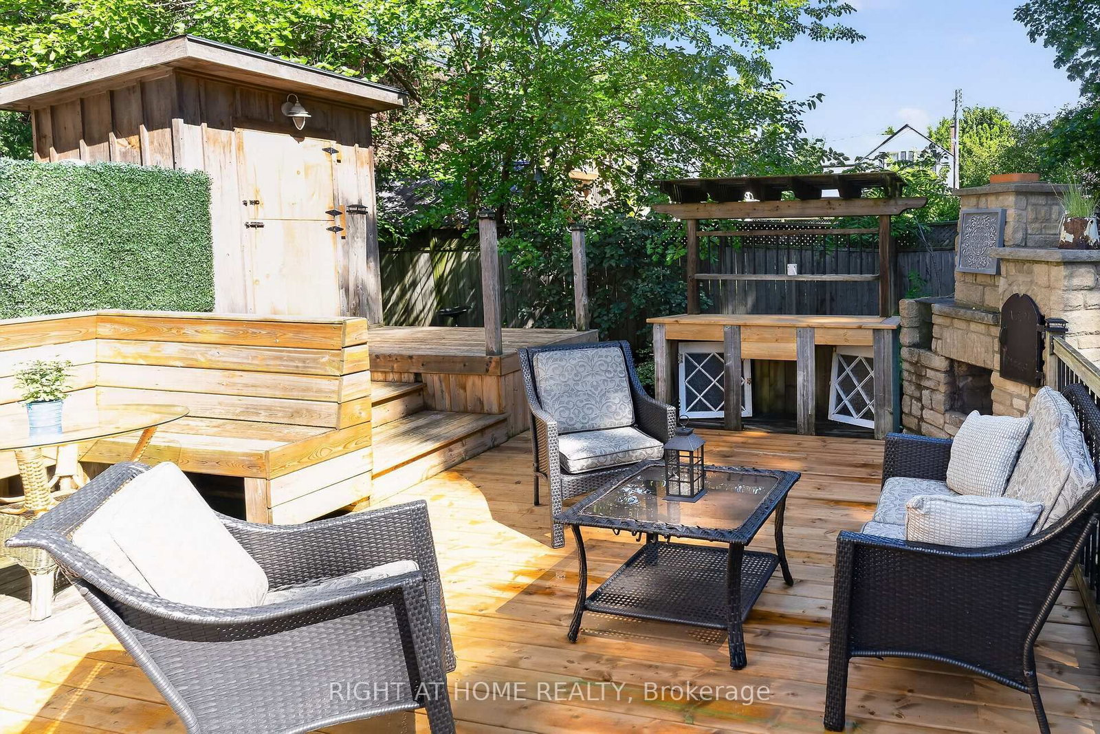 41 Hincks Street • St. Thomas, ON photo 34
