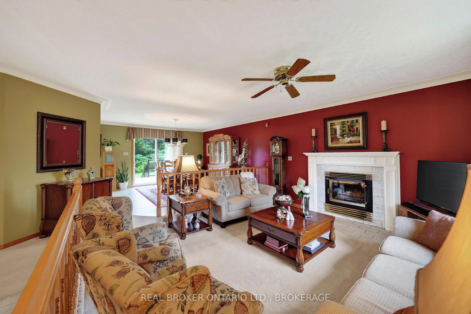 Listing Image 7