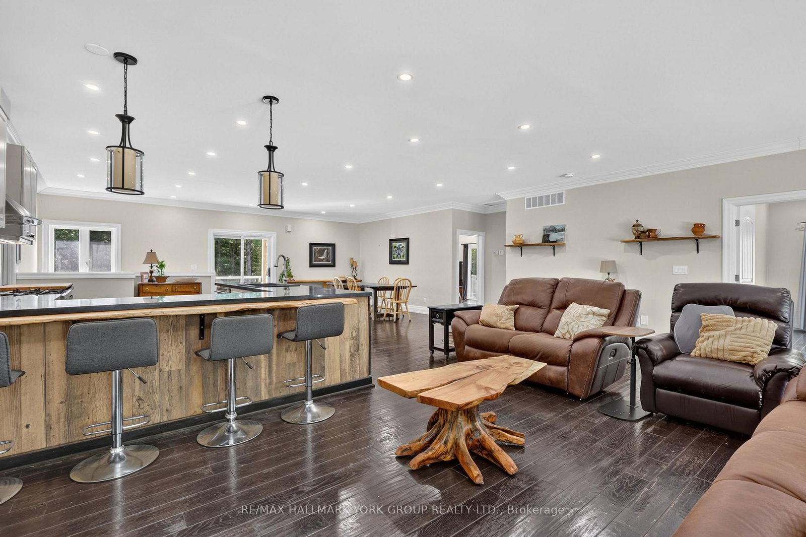 2285 Southwood Road • Gravenhurst, ON photo 31