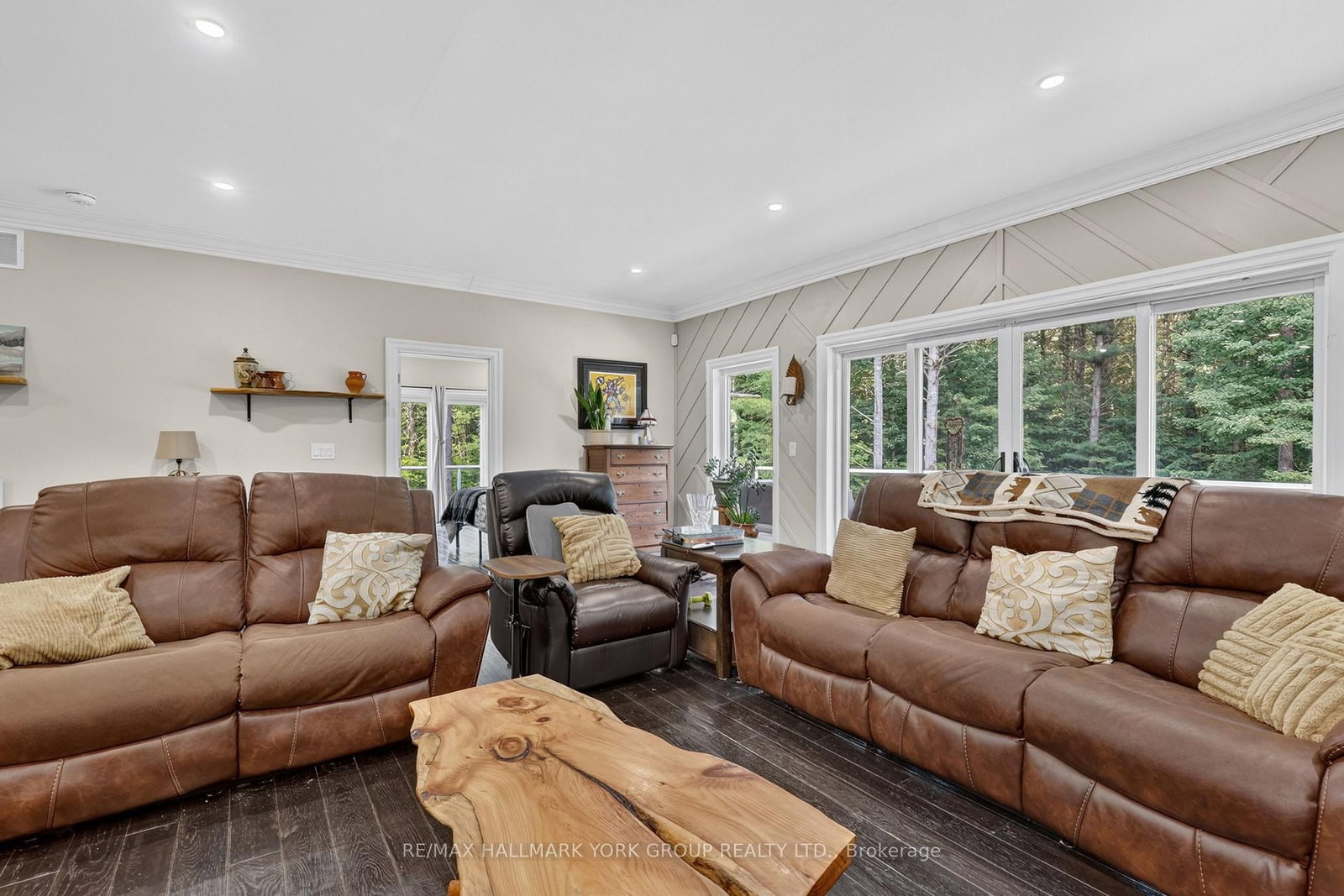 2285 Southwood Road • Gravenhurst, ON photo 32