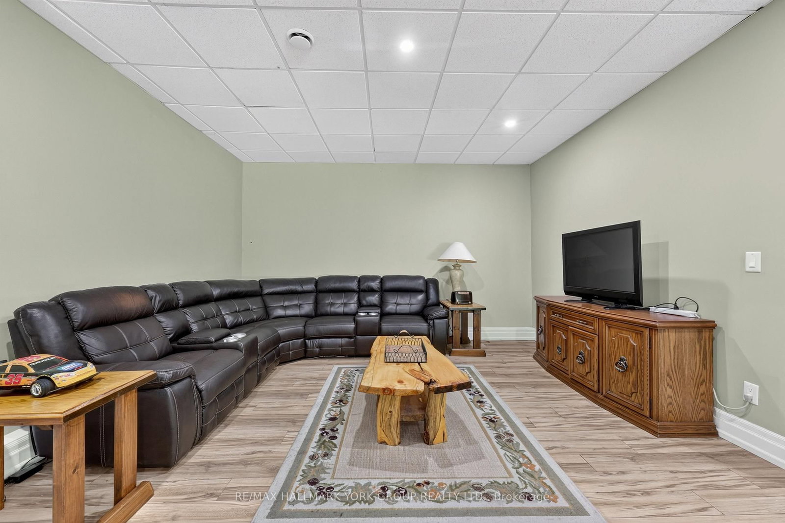 2285 Southwood Road • Gravenhurst, ON photo 6