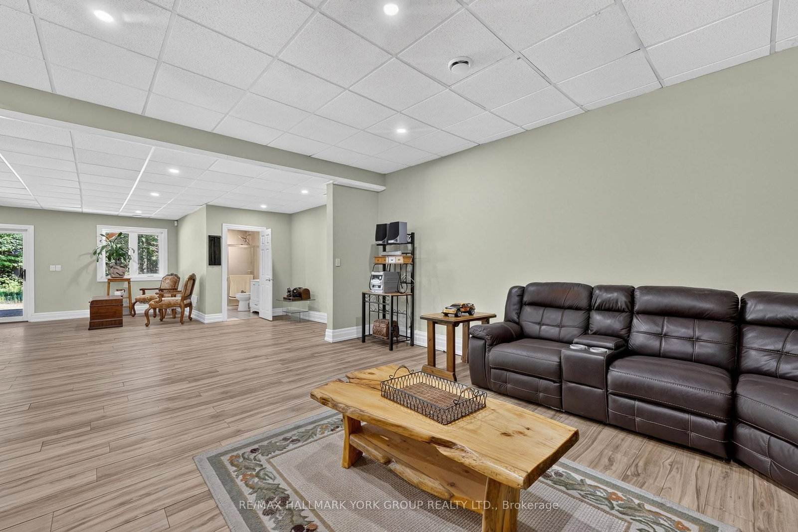 2285 Southwood Road • Gravenhurst, ON photo 7