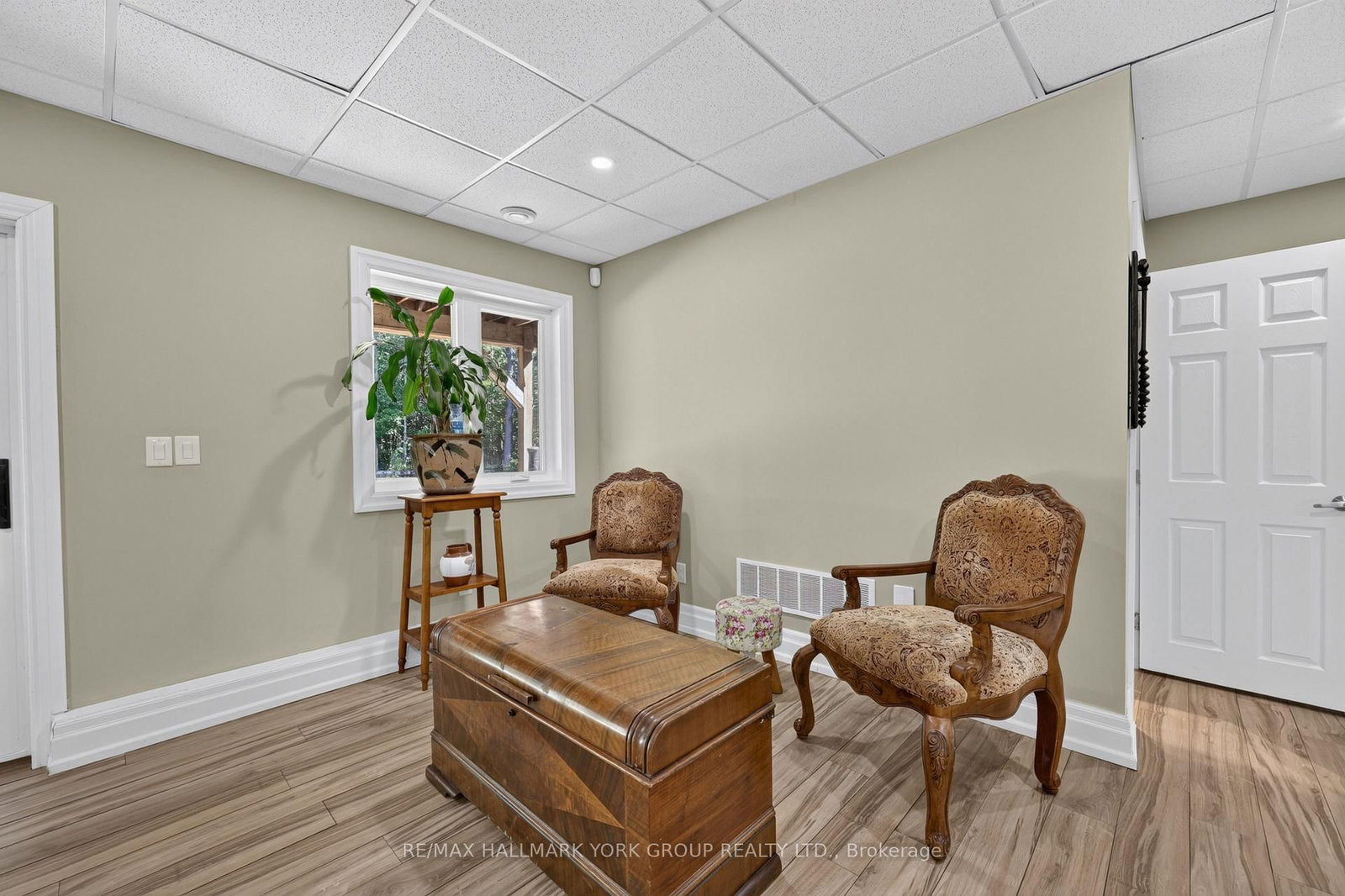 2285 Southwood Road • Gravenhurst, ON photo 9