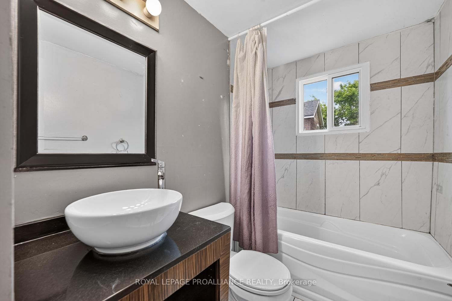 59 Abbott Street • Brockville, ON photo 19