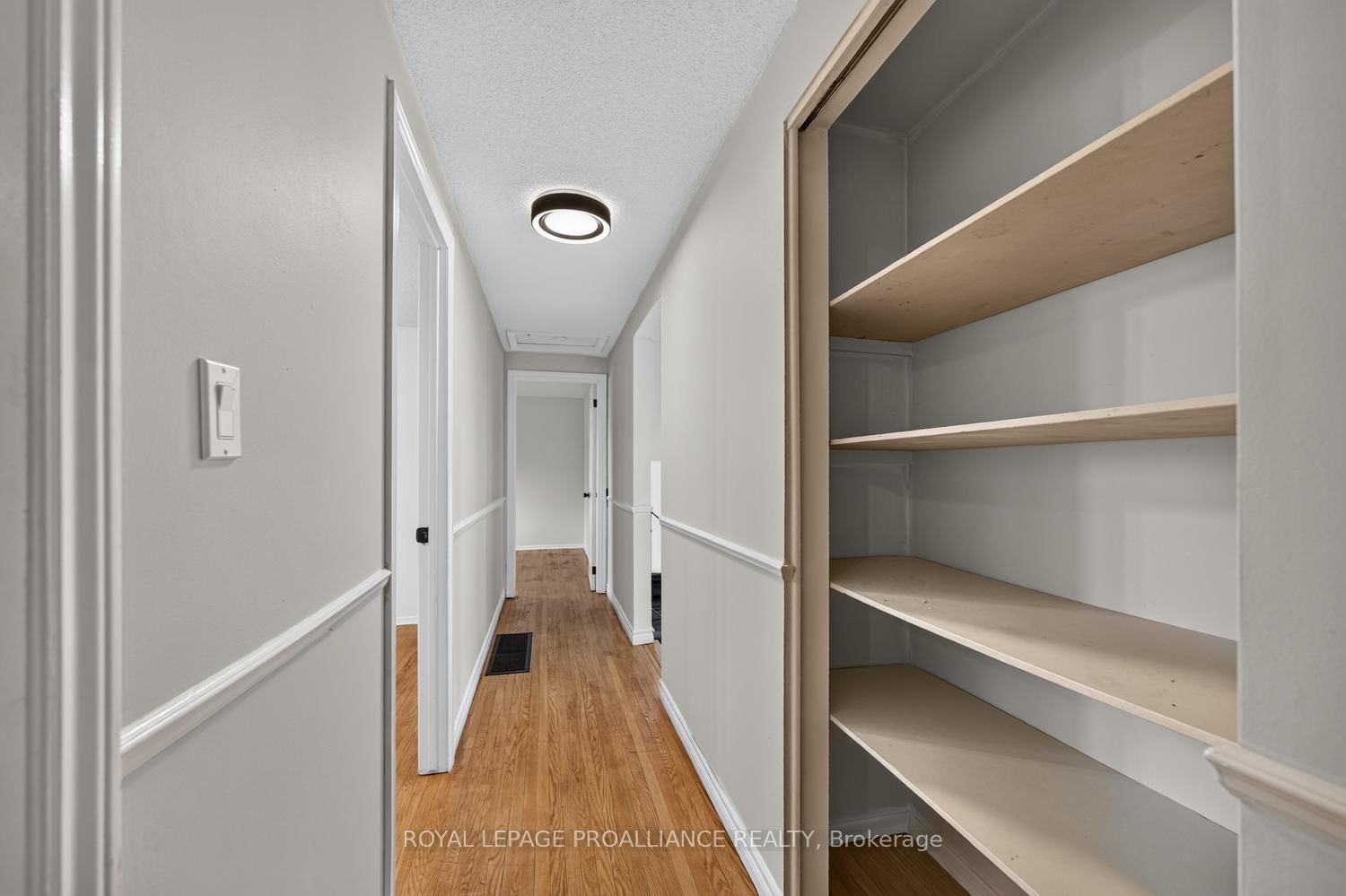 59 Abbott Street • Brockville, ON photo 20
