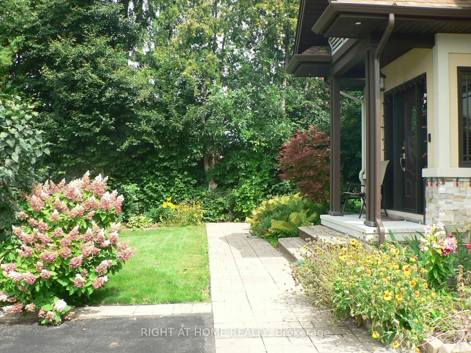 1271 Field Street, Ottawa, ON — photo 3