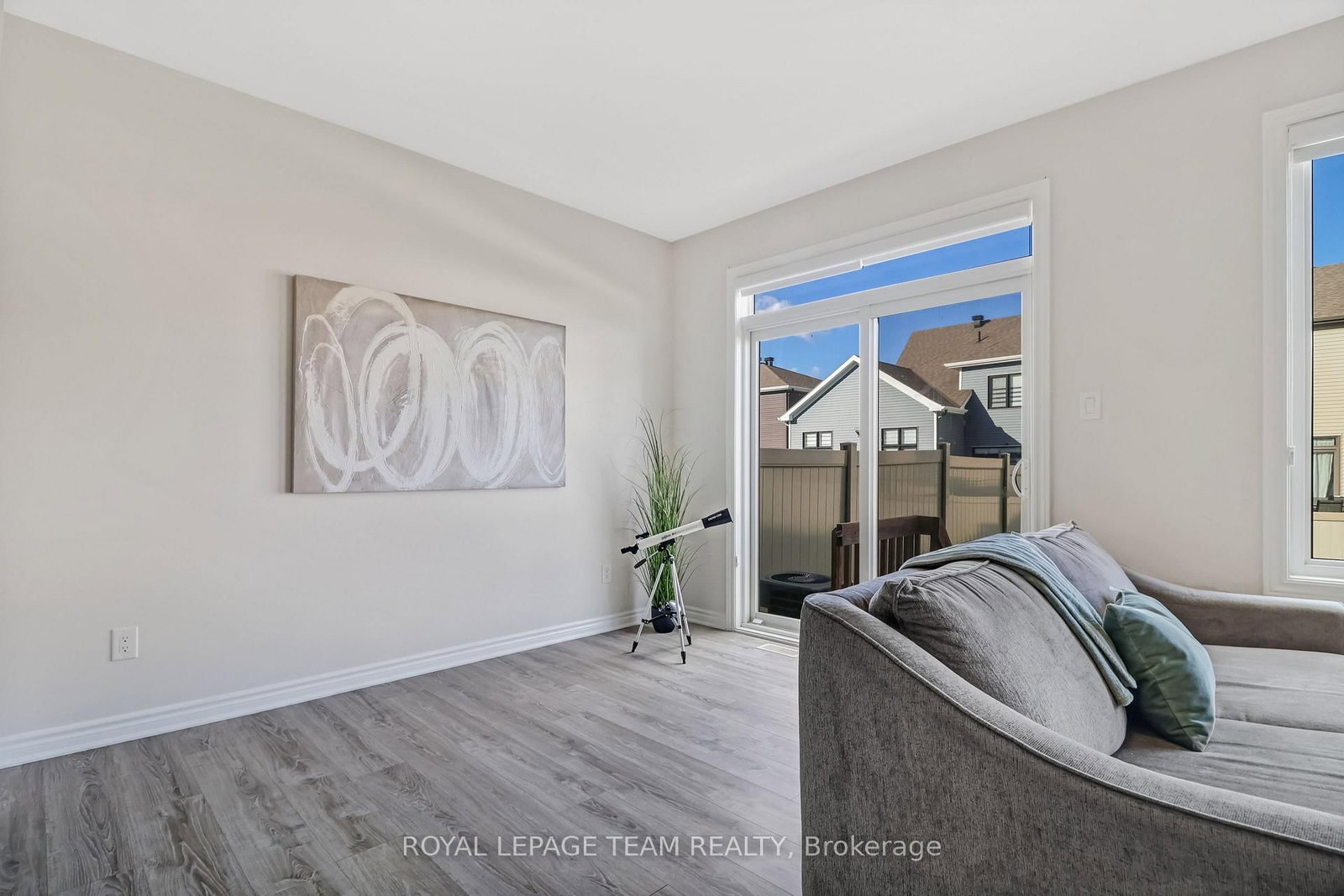 770 Brittanic Road • Ottawa, ON photo 10