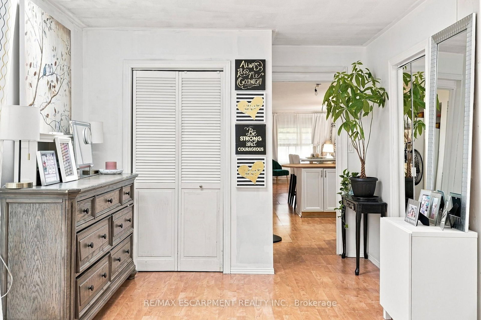 328 Woodward Avenue • Hamilton, ON photo 13