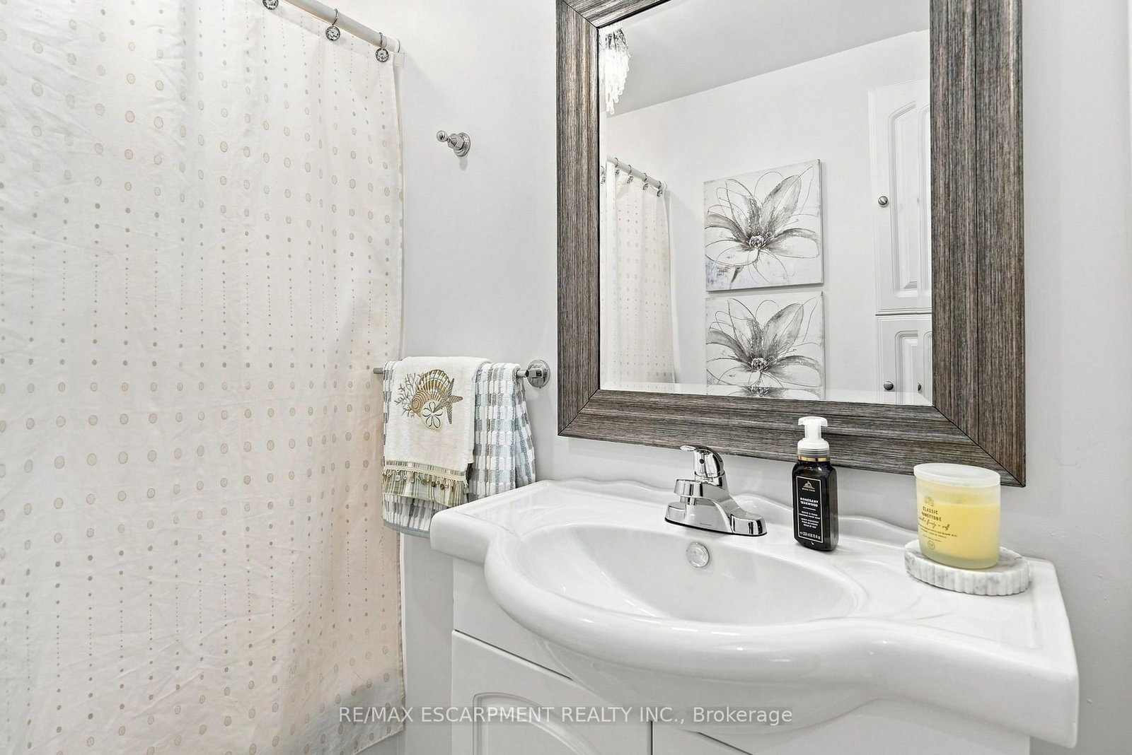 328 Woodward Avenue • Hamilton, ON photo 17