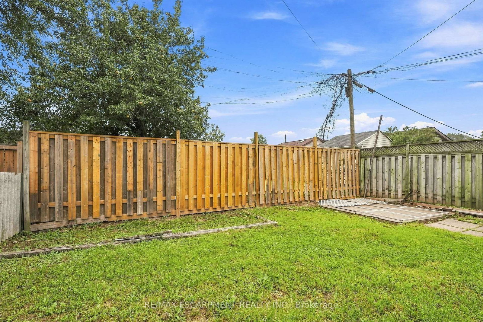 328 Woodward Avenue • Hamilton, ON photo 20