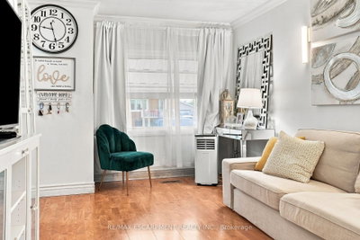 328 Woodward Avenue • Hamilton, ON photo 5