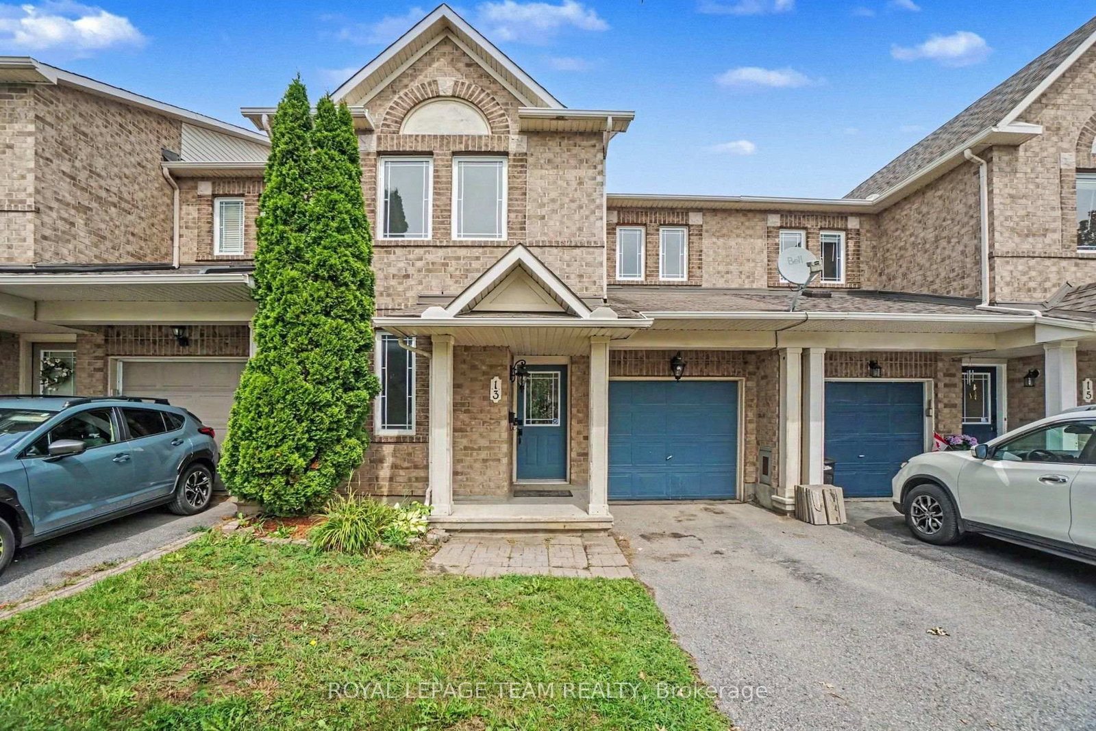 Townhouse for sale at 13 Stoneleigh Street, Ottawa, Ontario, K2G 7A2 - Barrhaven - Strandherd - MLS: X13701168