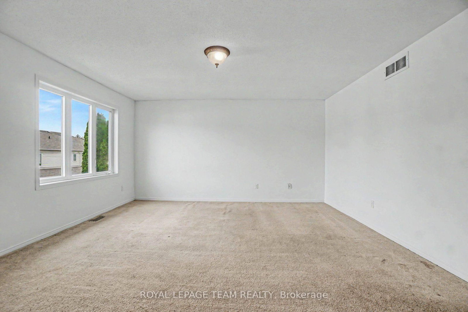 13 Stoneleigh Street • Ottawa, ON photo 19
