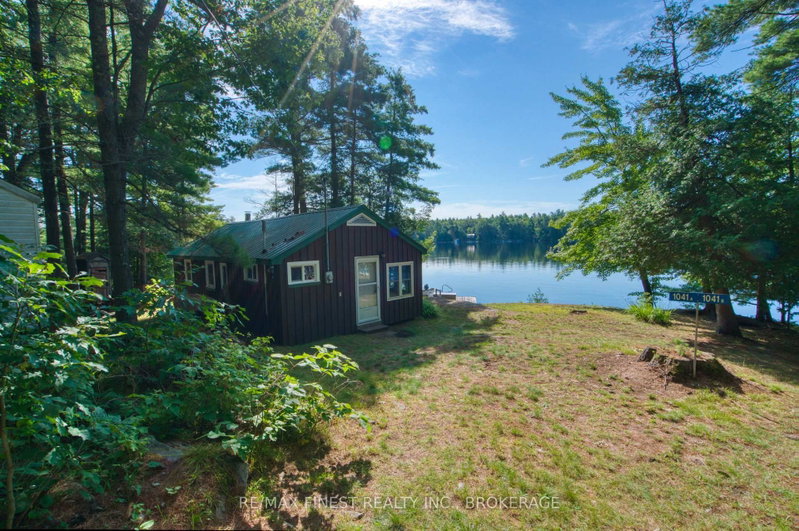 1041A Glass Lane