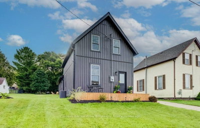 20 Elm Street • Brockton, ON photo 2
