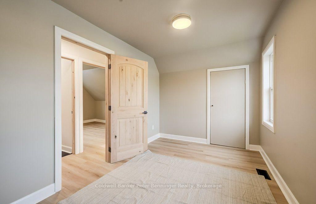 20 Elm Street • Brockton, ON photo 23