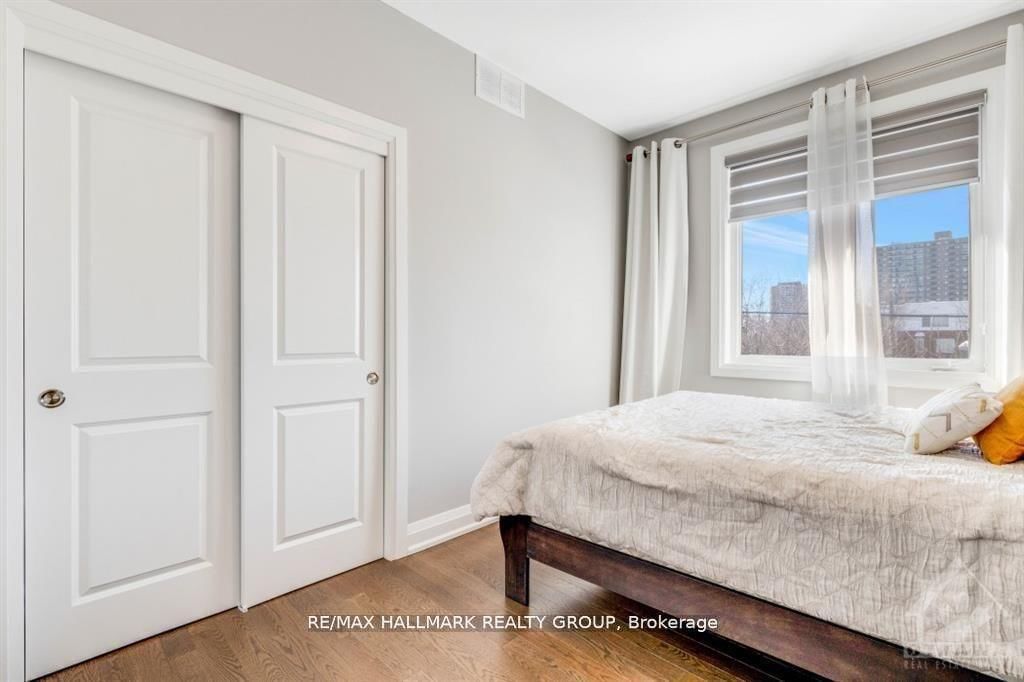 250 Richardson Avenue • Ottawa, ON photo 24
