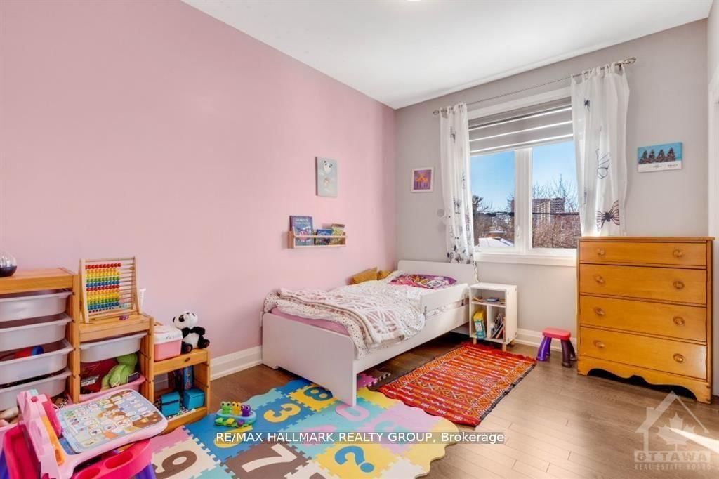250 Richardson Avenue • Ottawa, ON photo 25