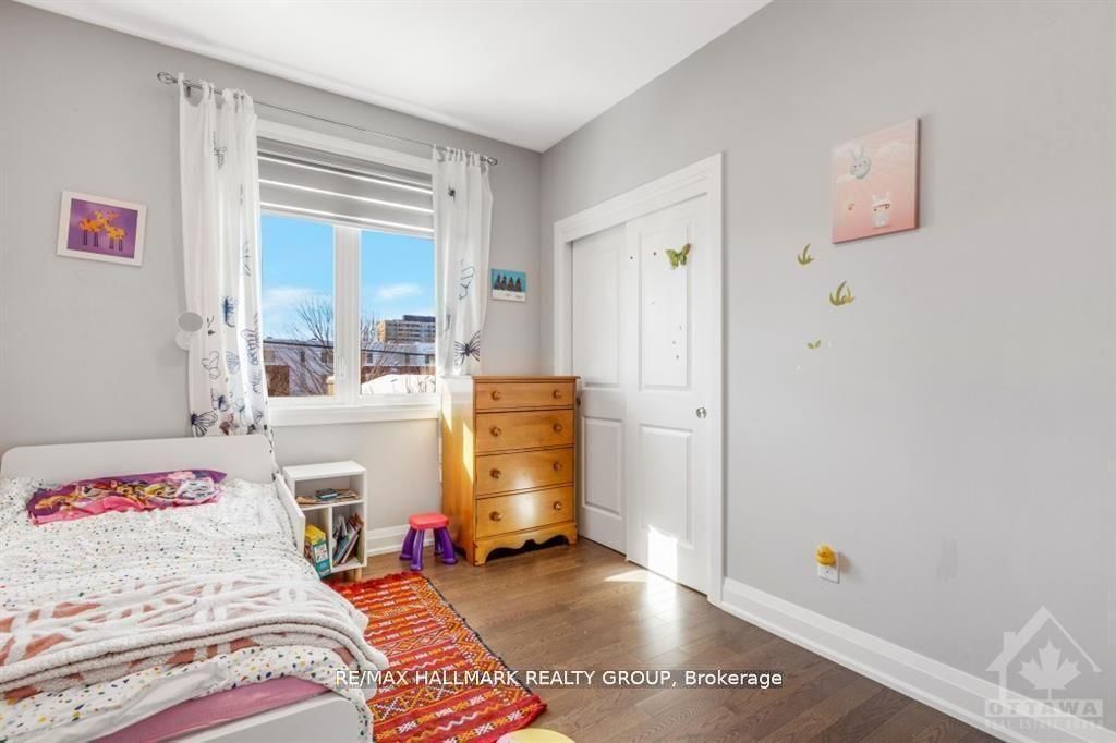 250 Richardson Avenue • Ottawa, ON photo 27