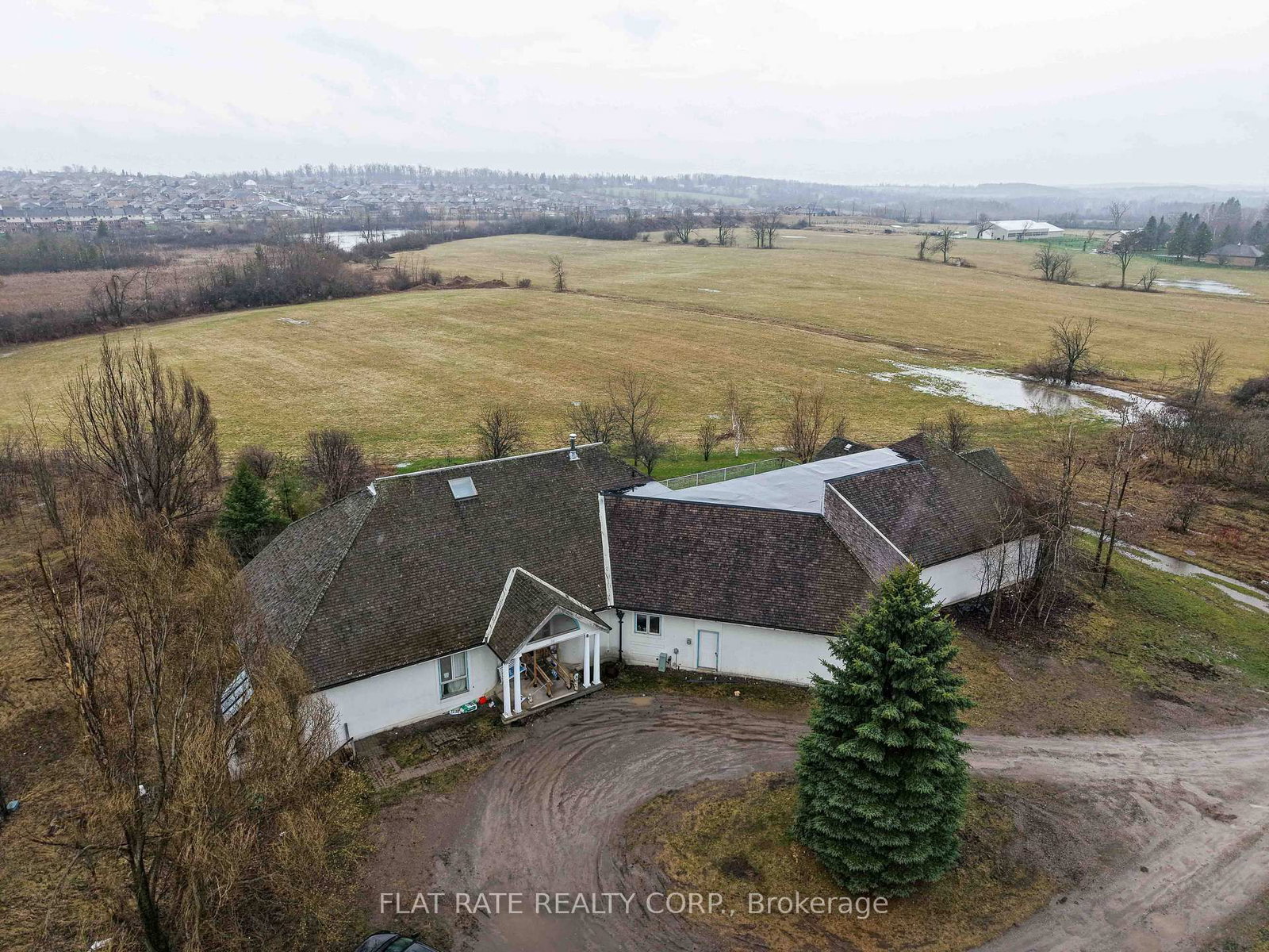1315 Parkhill Road W • Peterborough, ON photo 1