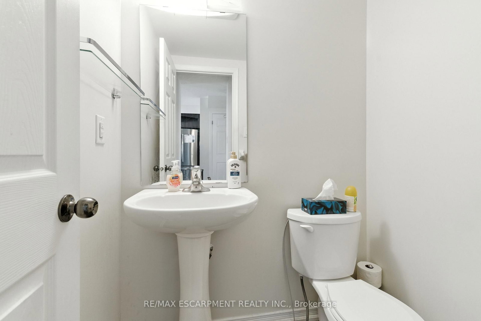 245 Powell Road, Brantford 3