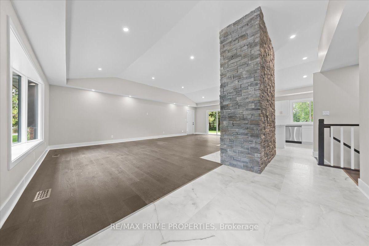 6636 Marina Drive • Manotick, ON photo 3