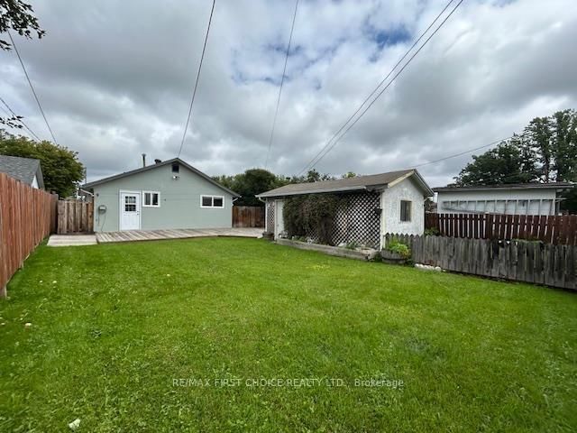 208 Gordon Street • Thunder Bay, ON photo 18