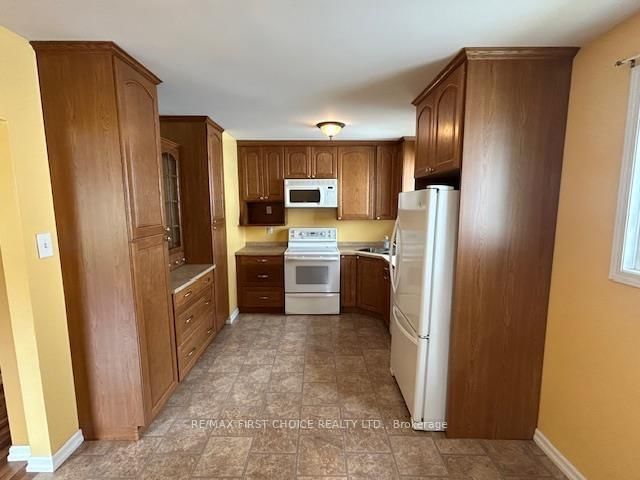 208 Gordon Street • Thunder Bay, ON photo 6