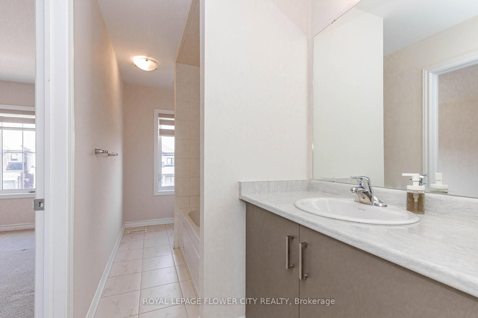 18 Santo Court • Woolwich, ON photo 39