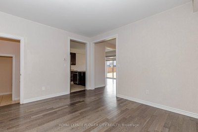 18 Santo Court • Woolwich, ON photo 6
