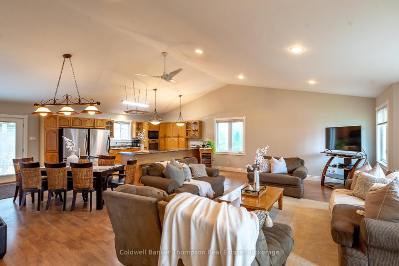 4237 Ravenscliffe Road