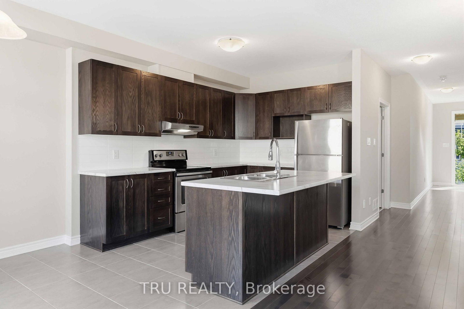 236 Yellowcress Way • Ottawa, ON photo 5