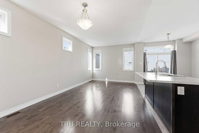 236 Yellowcress Way • Ottawa, ON photo 6