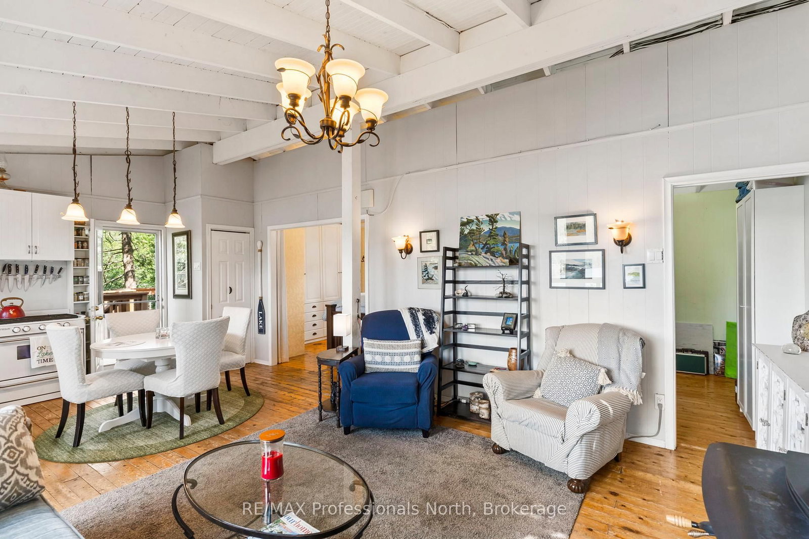 10279 Cope Lake WAO • Highlands East, ON photo 17