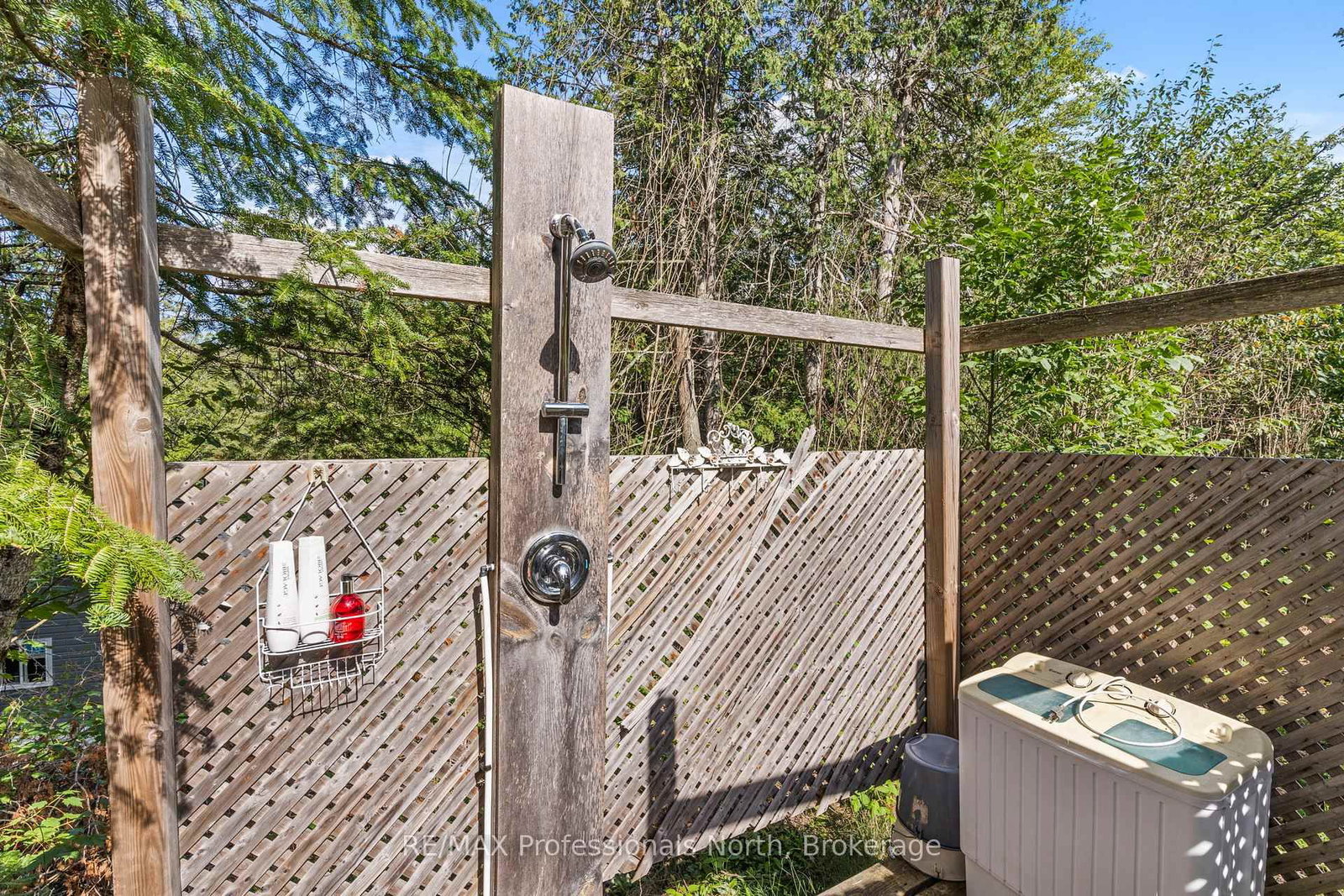 10279 Cope Lake WAO • Highlands East, ON photo 38