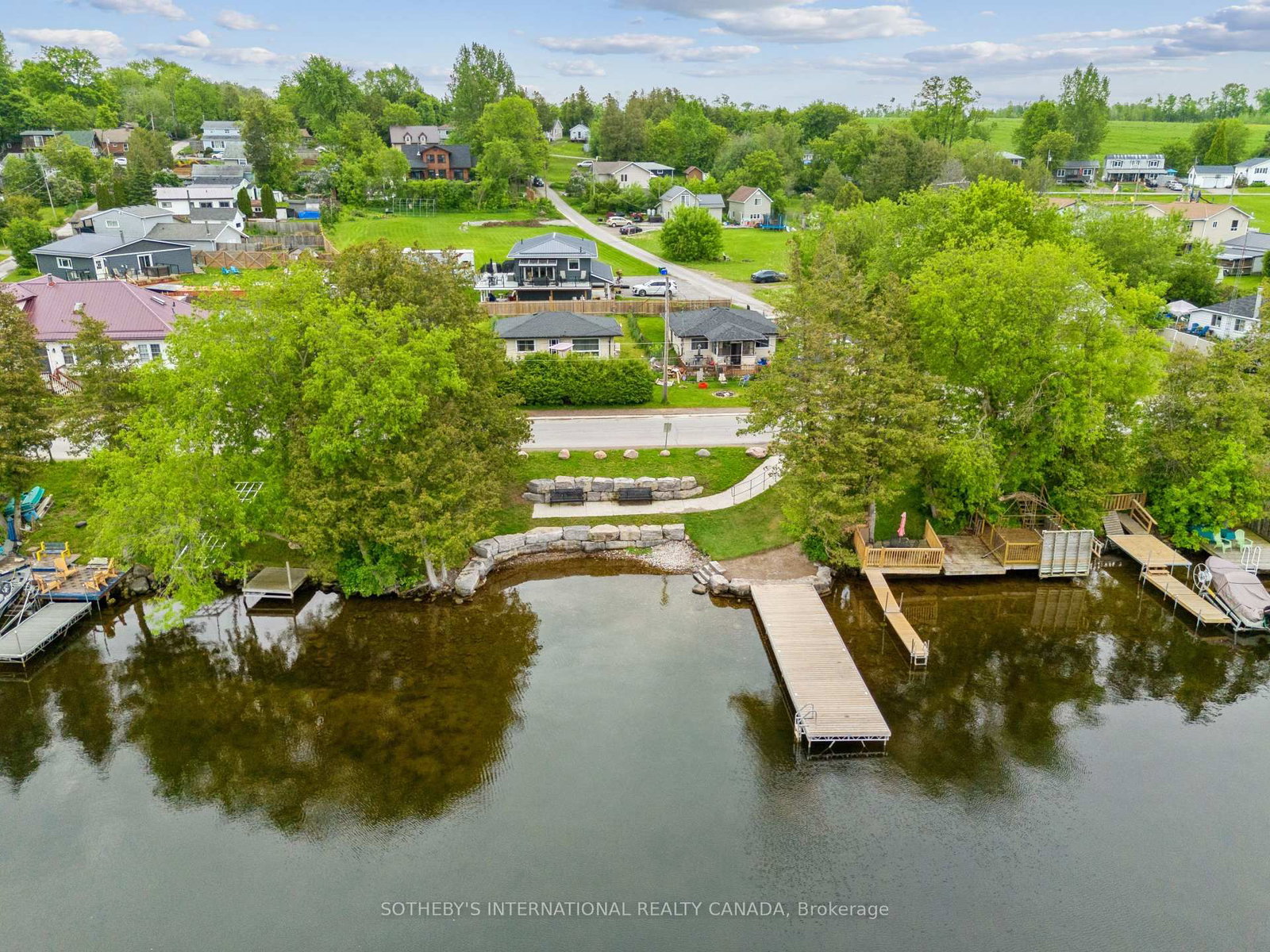 25 Silver Birch St, Kawartha Lakes, view 36