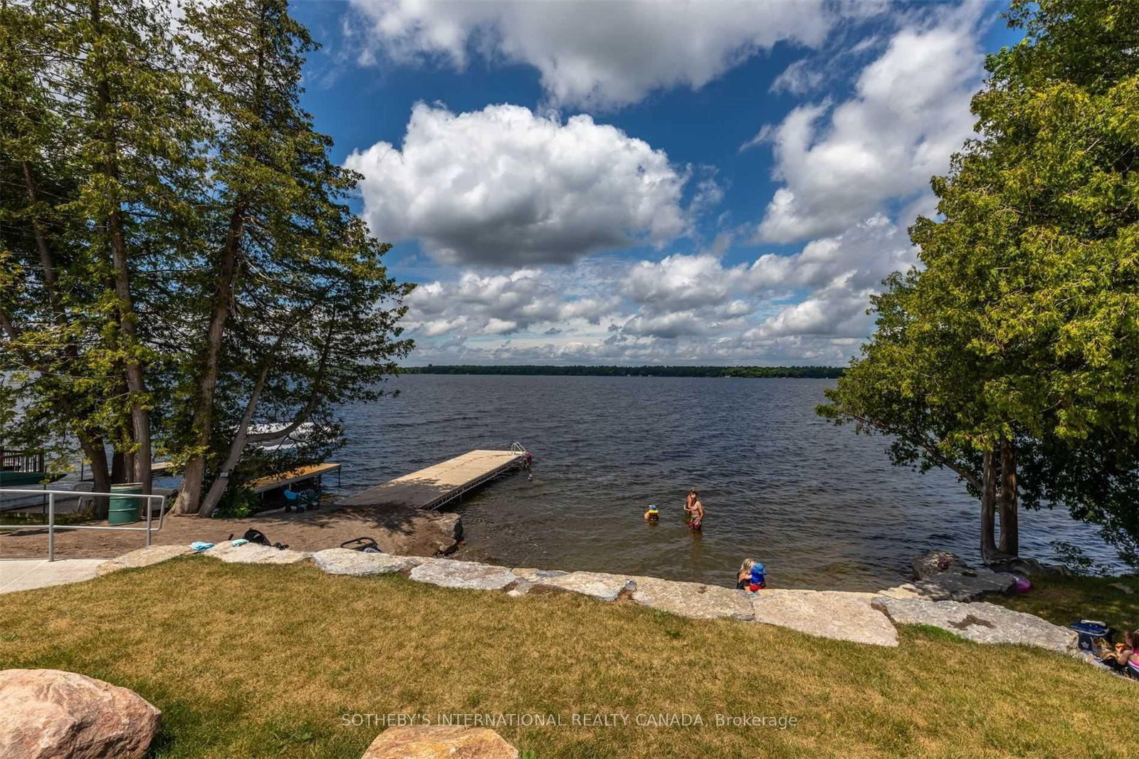 25 Silver Birch St, Kawartha Lakes, view 38