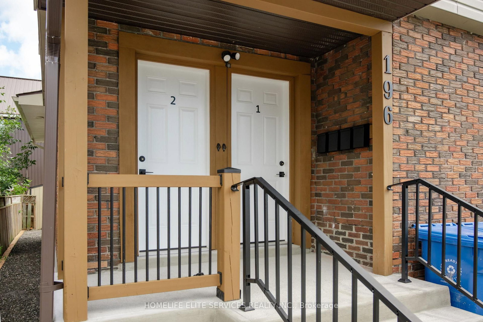 196 Second Avenue E • North Bay, ON photo 3