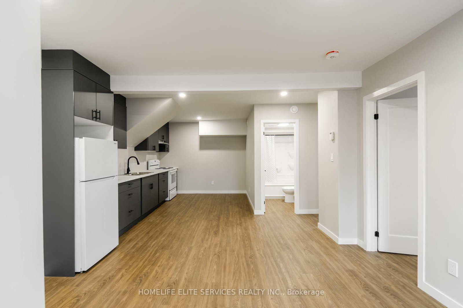 196 Second Avenue E • North Bay, ON photo 8