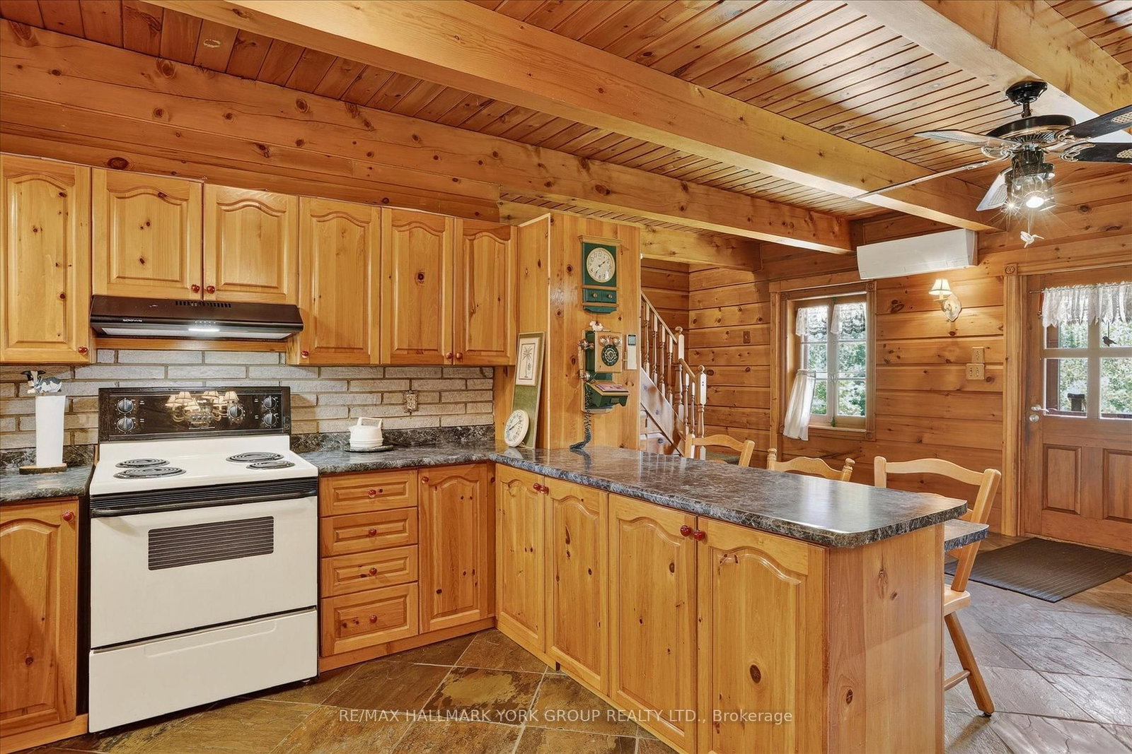334 Moorings Drive • Kawartha Lakes, ON photo 14