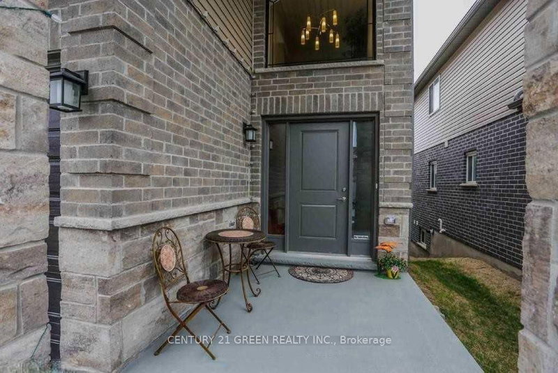 Upper Level - 1221 Gough Road