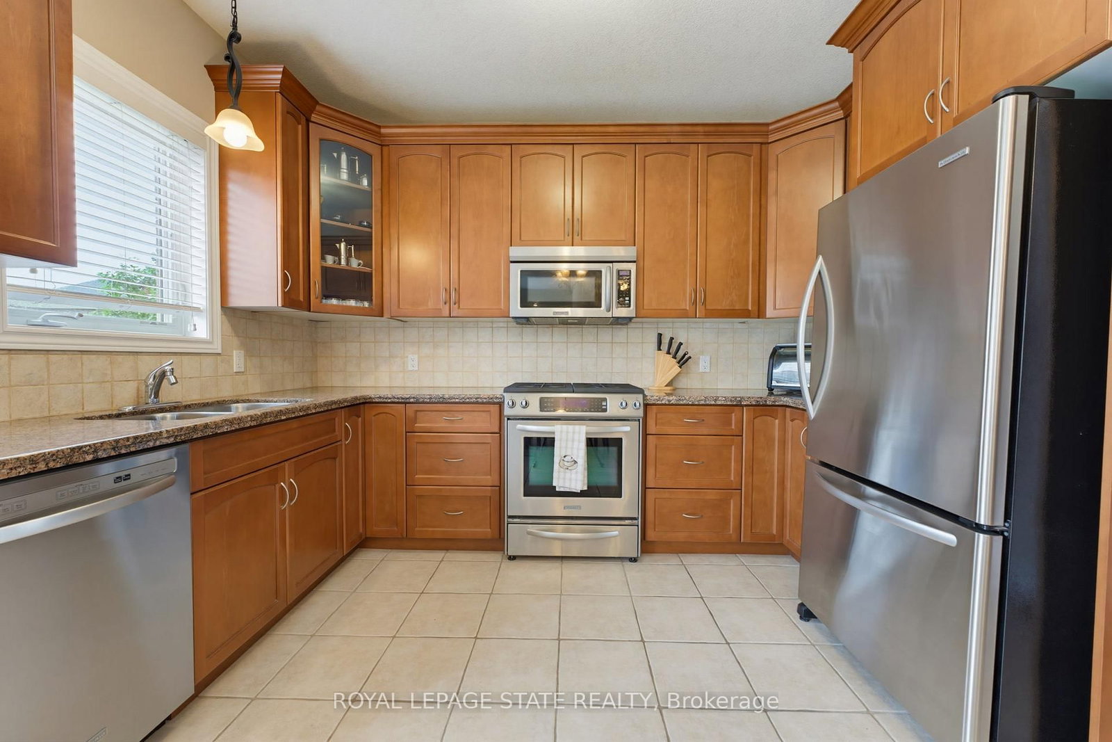73 Degrow Crescent • Hamilton, ON photo 16