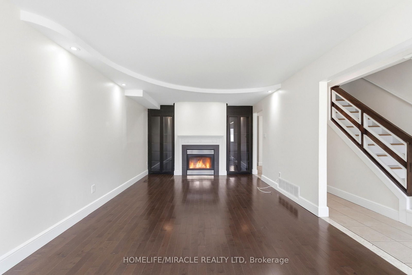 23 Heatherdale Place • Hamilton, ON photo 8