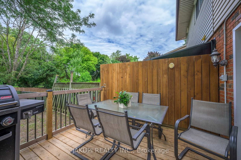 152 Culver Crescent