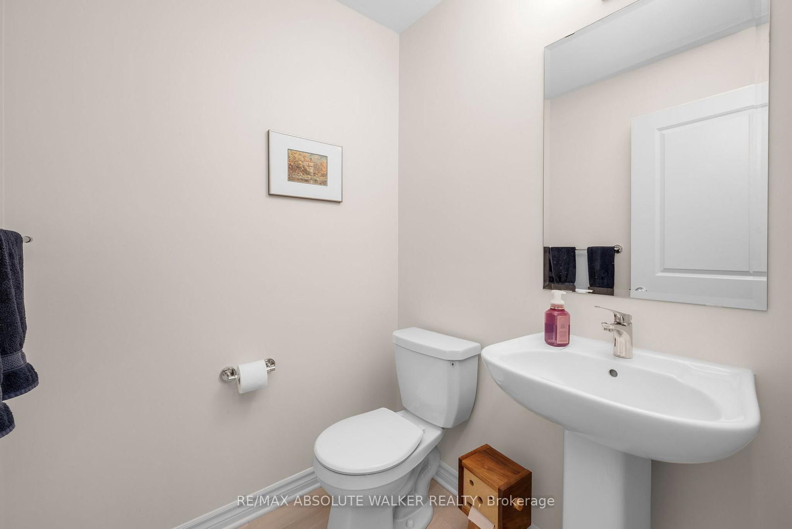 2381 Goldhawk Drive • Ottawa, ON photo 18