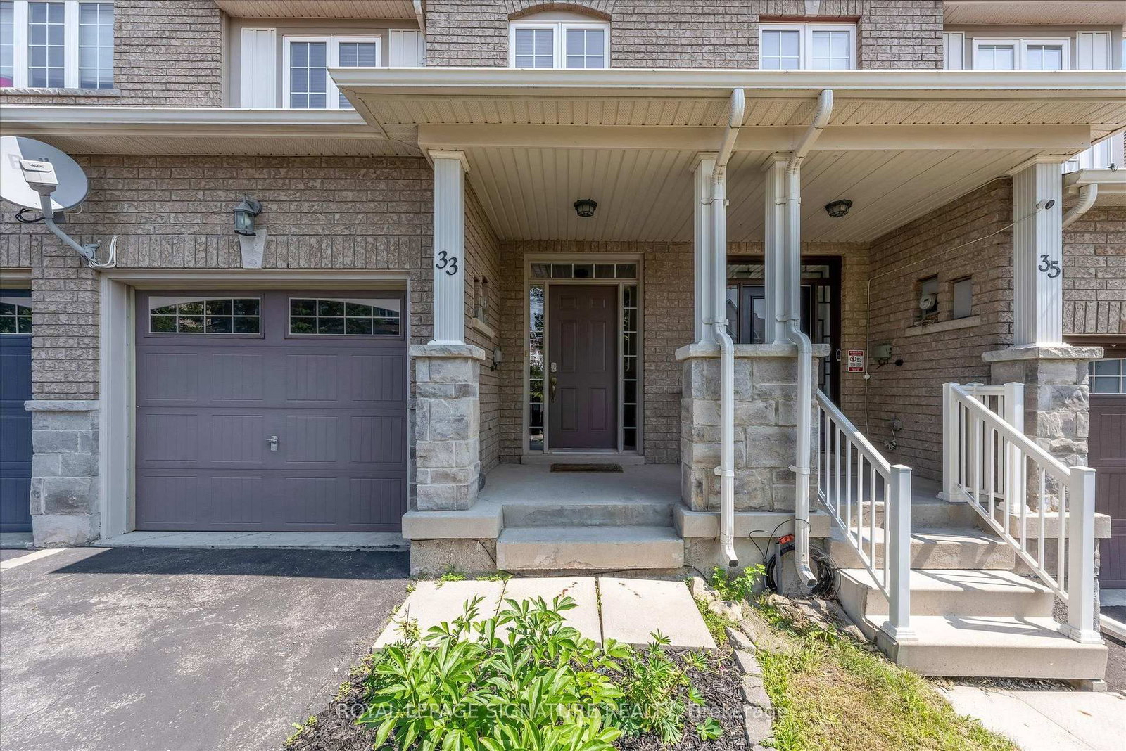 33 Browview Drive • Hamilton, ON photo 2