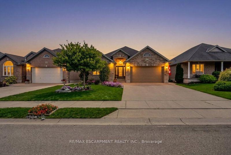 100 Willowdale Cres photo 2
