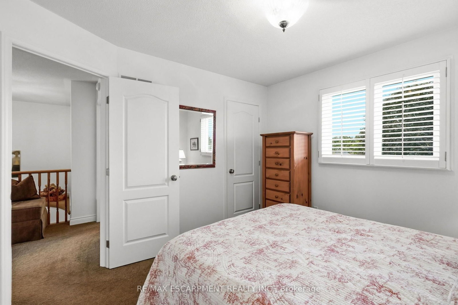 64 Redfern Avenue • Hamilton, ON photo 29