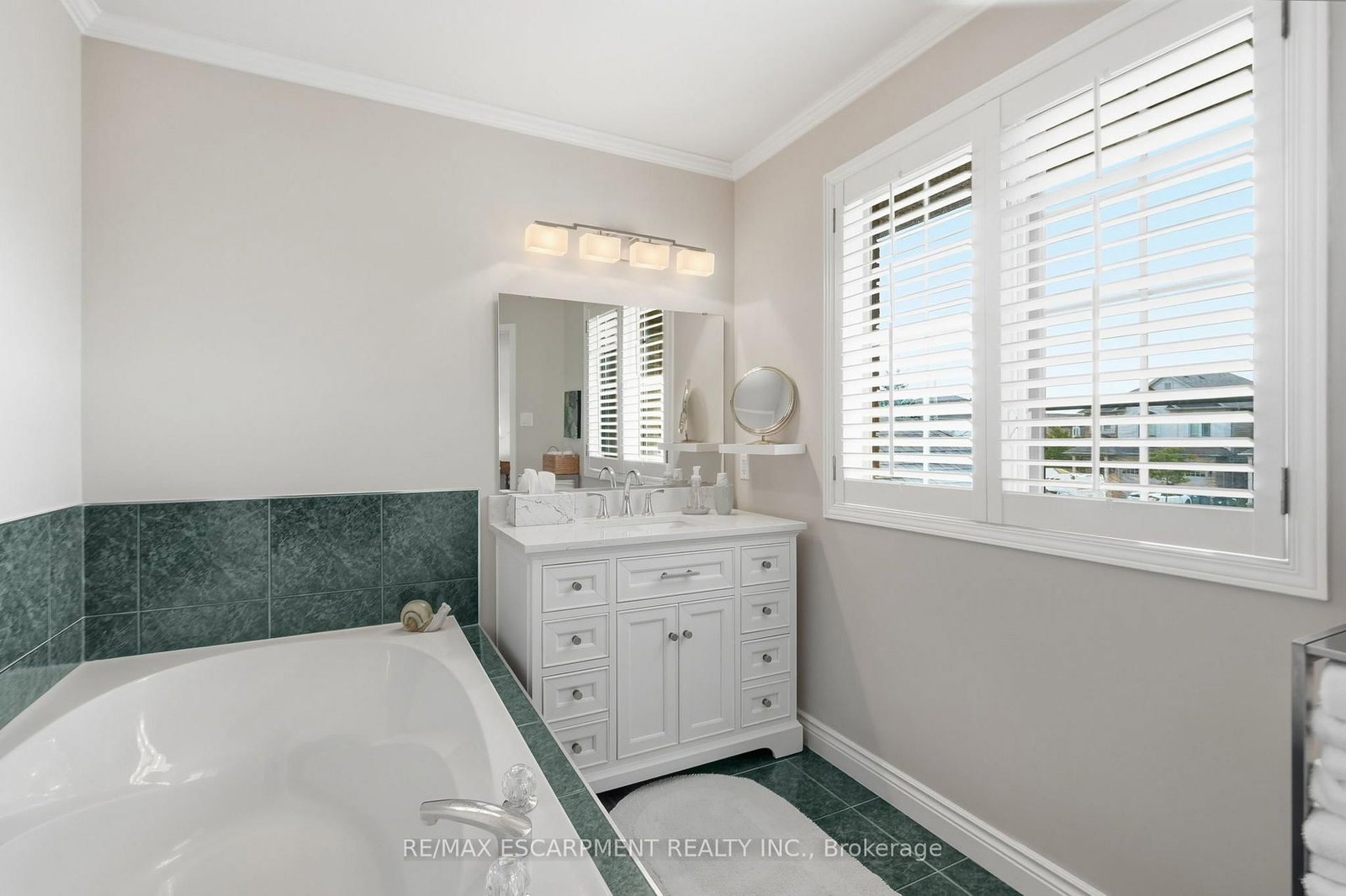64 Redfern Avenue • Hamilton, ON photo 34