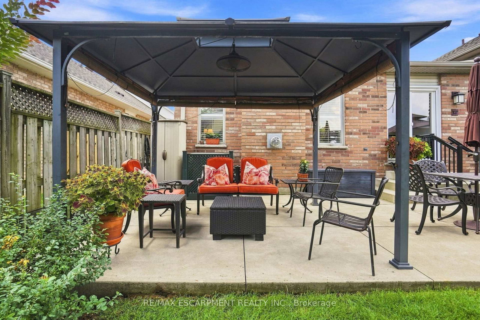 64 Redfern Avenue • Hamilton, ON photo 41